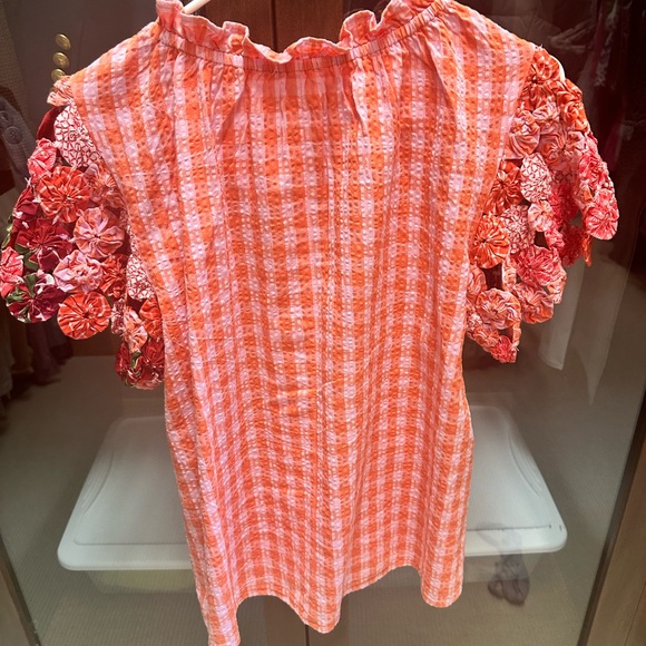 THMI SIZE MEDIUM. Gingham top with granny yo yo’s! - Picture 3 of 4